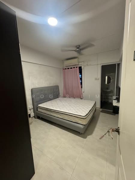 720 Ang Mo Kio Avenue 6, 720 Ang Mo Kio Avenue 6, 2 Bedrooms, 730 sqft, HDB Flat For Rent, by Roger Lim S.P, 500161678 - PropertyGuru.com.sg