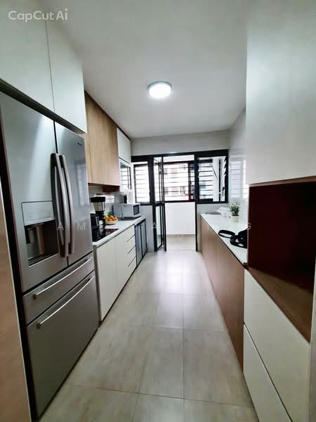 479B Yishun Street 42, 479B Yishun Street 42, 3 Bedrooms, 1,001 sqft, HDB Flat For Sale, by Amelia Ding Pei Yi, 500161679 - Kitchen - PropertyGuru.com.sg