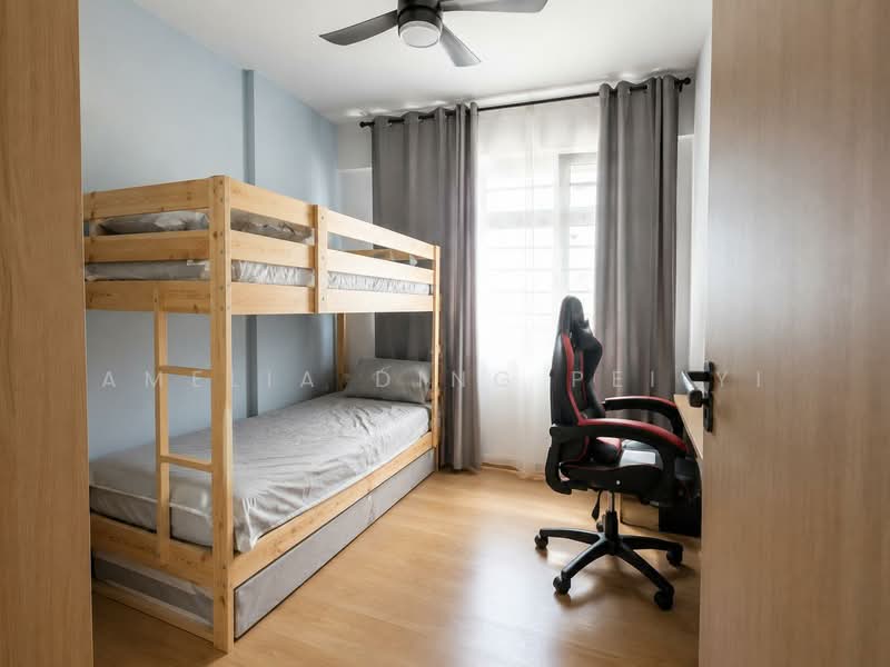 479B Yishun Street 42, 479B Yishun Street 42, 3 Bedrooms, 1,001 sqft, HDB Flat For Sale, by Amelia Ding Pei Yi, 500161679 - Bedroom - PropertyGuru.com.sg