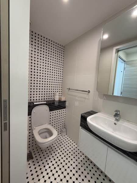 Sophia Hills, 5 Mount Sophia, Studio, 220 sqft, Condominium For Rent, by Rayne Chua 蔡美慧, 500161683 - Bathroom - PropertyGuru.com.sg