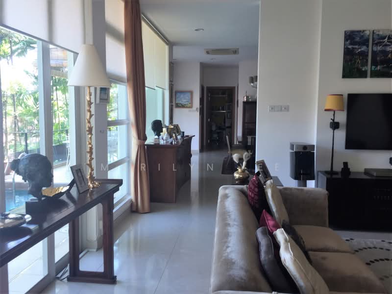 Namly Crescent, Namly Crescent, 5 Bedrooms, 4,400 sqft, Semi-Detached House For Rent, by Marilyn Yee, 500161688 - Living leading to dining - PropertyGuru.com.sg