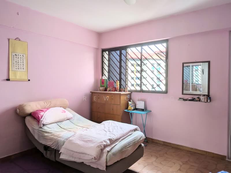 257 Jurong East Street 24, 257 Jurong East Street 24, 2 Bedrooms, 904 sqft, HDB Flat For Sale, by Andrew Chang, 500161692 - Bedroom - PropertyGuru.com.sg