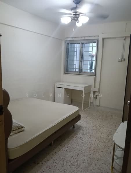 117 Ang Mo Kio Avenue 4, 117 Ang Mo Kio Avenue 4, Room Rental, 200 sqft, HDB Flat For Rent, by Roland Ong, 500161700 - Bedroom - PropertyGuru.com.sg