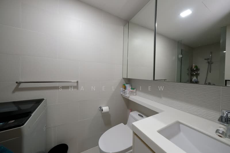The Topiary, 11 Fernvale Lane, 2 Bedrooms, 753 sqft, Executive Condominium For Sale, by Shanel Liew, 500161705 - Bathroom - PropertyGuru.com.sg