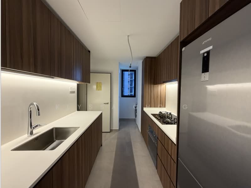Lentor Modern, Lentor Central, 3 Bedrooms, 1,109 sqft, Condominium For Sale, by Klyssa Chong, 500161713 - Kitchen - PropertyGuru.com.sg