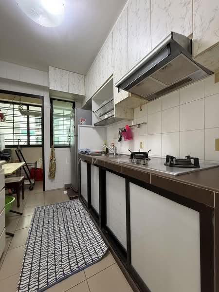 438B Sengkang West Avenue, 438B Sengkang West Avenue, 2 Bedrooms, 646 sqft, HDB Flat For Sale, by Salam Karim, 500161723 - Kitchen - PropertyGuru.com.sg