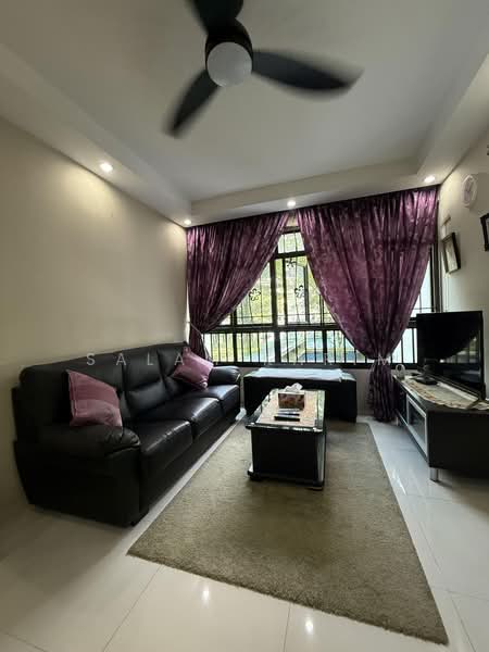 438B Sengkang West Avenue, 438B Sengkang West Avenue, 2 Bedrooms, 646 sqft, HDB Flat For Sale, by Salam Karim, 500161723 - Living Room - PropertyGuru.com.sg