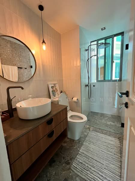 Oasis Garden, 51 Jalan Bunga Rampai, 3 Bedrooms, 1,227 sqft, Condominium For Sale, by Meileng Tong, 500161724 - Bathroom - PropertyGuru.com.sg