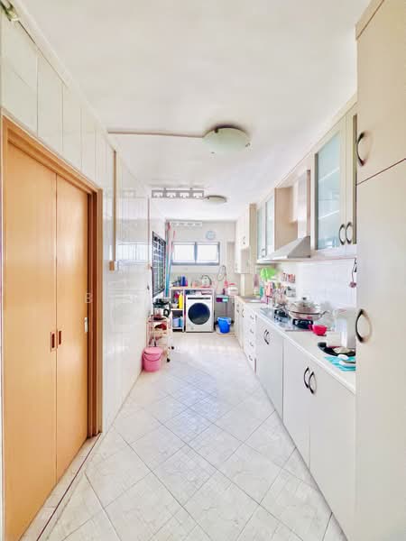 411 Sembawang Drive, 411 Sembawang Drive, 3 Bedrooms, 1,184 sqft, HDB Flat For Sale, by Bernice Ho, 500161746 - Kitchen - PropertyGuru.com.sg