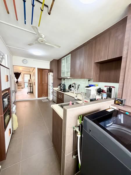 276 Tampines Street 22, 276 Tampines Street 22, 3 Bedrooms, 1,141 sqft, HDB Flat For Rent, by Aaron Loon, 500161757 - Kitchen - PropertyGuru.com.sg