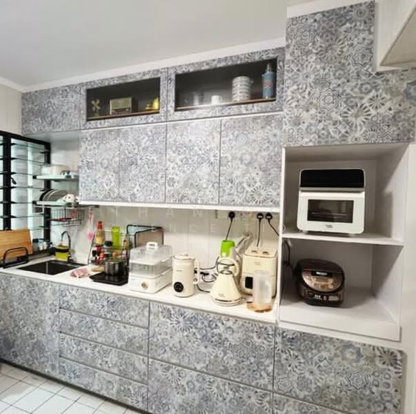 570 Hougang Street 51, 570 Hougang Street 51, Room Rental, 300 sqft, HDB Flat For Rent, by Florence Tiong, 500161763 - Kitchen - PropertyGuru.com.sg