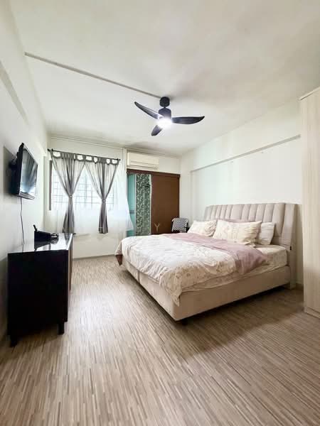 276 Tampines Street 22, 276 Tampines Street 22, 3 Bedrooms, 1,141 sqft, HDB Flat For Rent, by Ashley Chai 蔡忝玲, 500161769 - Bedroom - PropertyGuru.com.sg