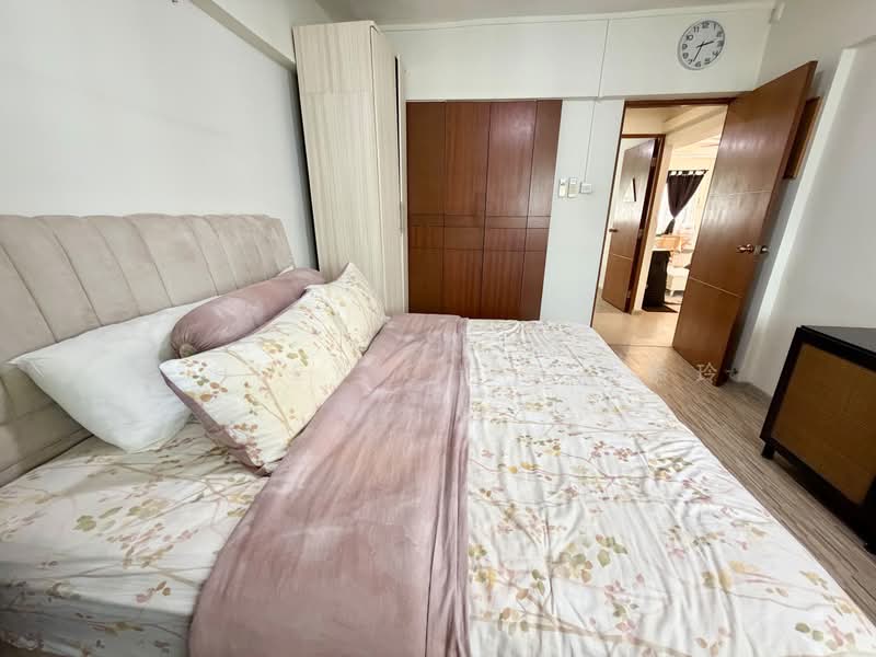 276 Tampines Street 22, 276 Tampines Street 22, 3 Bedrooms, 1,141 sqft, HDB Flat For Rent, by Ashley Chai 蔡忝玲, 500161769 - Bedroom - PropertyGuru.com.sg