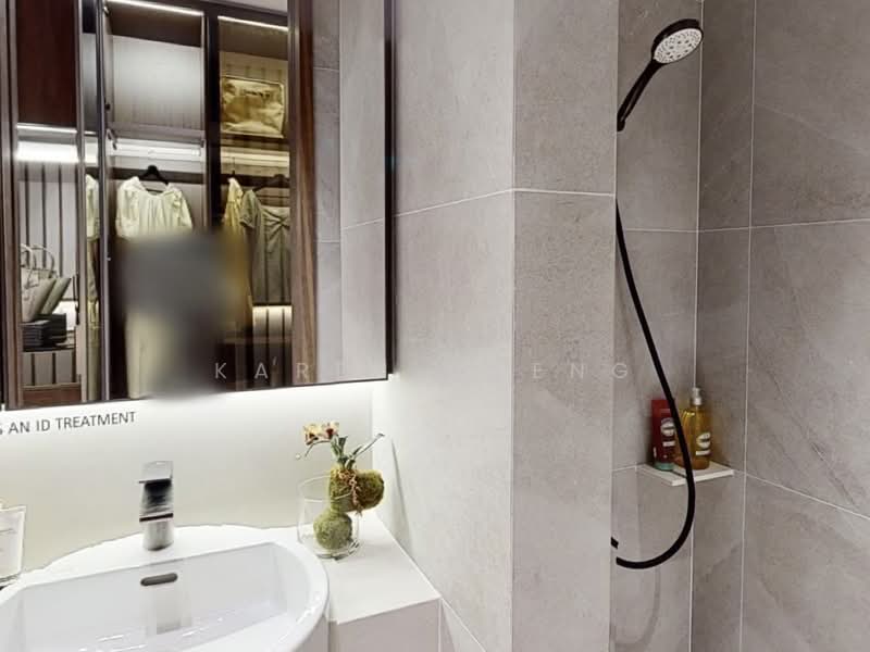 Freehold! 5min to Pasir Panjang MRT. Next to Park!, , 4 Bedrooms, 1,894 sqft, Condominium For Sale, by Karen Cheng, 500161783 - Bathroom - PropertyGuru.com.sg