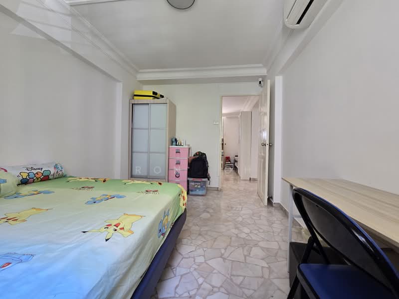 150 Bedok Reservoir Road, 150 Bedok Reservoir Road, 3 Bedrooms, 904 sqft, HDB Flat For Sale, by Ron Loh, 500161785 - Bedroom - PropertyGuru.com.sg
