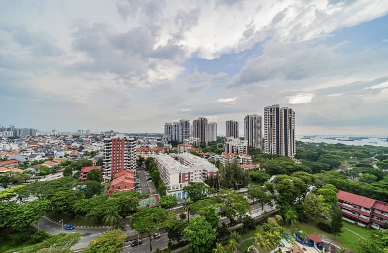 Eastern Lagoon II, 200 Upper East Coast Road, 3 Bedrooms, 1,378 sqft, Condominium For Sale, by Alicia Chia, 500161790 - PropertyGuru.com.sg