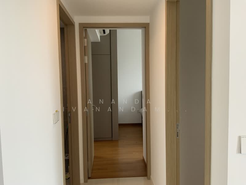 Verticus, 5 Jalan Kemaman, 2 Bedrooms, 753 sqft, Condominium For Rent, by Ananda Sivanandam, 500161792 - Corridor - PropertyGuru.com.sg