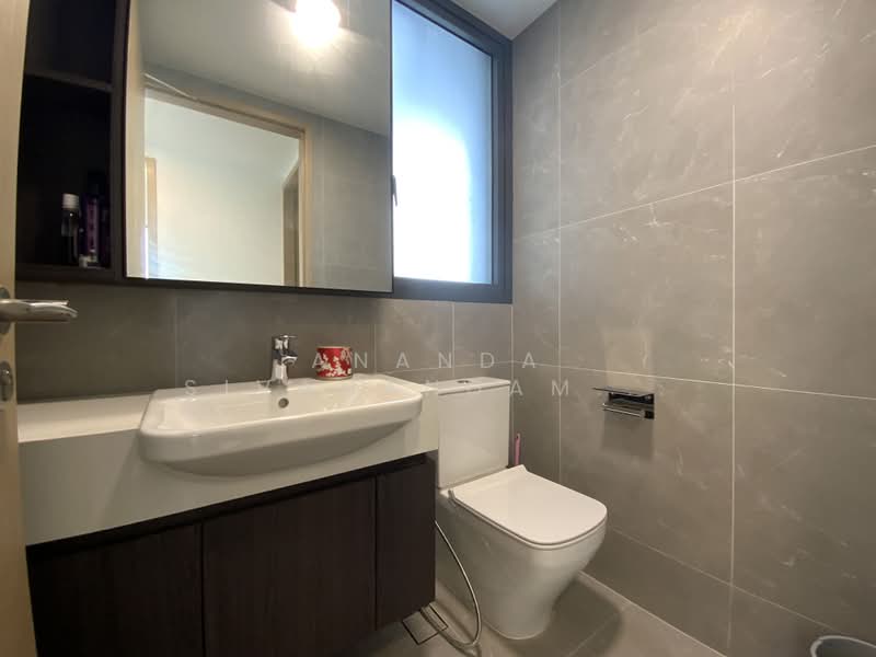 Verticus, 5 Jalan Kemaman, 2 Bedrooms, 753 sqft, Condominium For Rent, by Ananda Sivanandam, 500161792 - Bathroom - PropertyGuru.com.sg