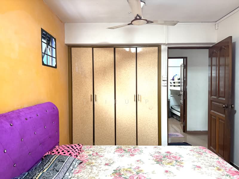 235 Bukit Batok East Avenue 5, 235 Bukit Batok East Avenue 5, 3 Bedrooms, 1,001 sqft, HDB Flat For Sale, by Thiru P, 500161796 - Bedroom - PropertyGuru.com.sg