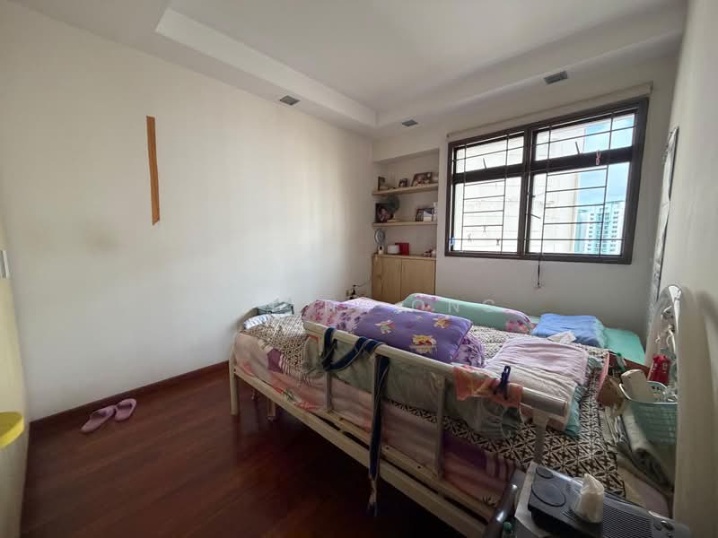 154 Rivervale Crescent, 154 Rivervale Crescent, 3 Bedrooms, 979 sqft, HDB Flat For Sale, by Wei Ni Ong, 500161800 - Bedroom - PropertyGuru.com.sg