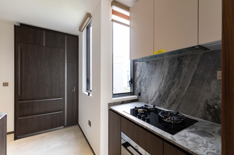 Leedon Green, 28 Leedon Heights, 4 Bedrooms, 1,744 sqft, Condominium For Rent, by Julian Li, 500161810 - Kitchen - PropertyGuru.com.sg