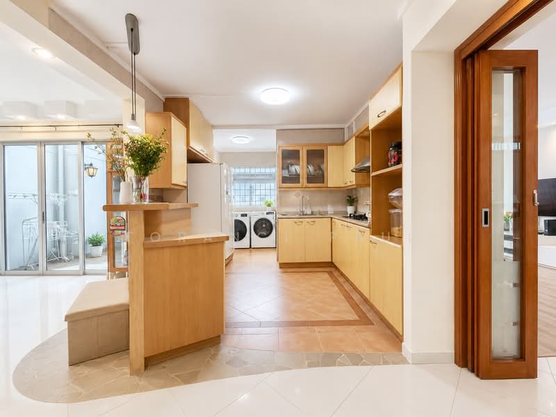 539 Hougang Street 52, 539 Hougang Street 52, 4 Bedrooms, 1,615 sqft, HDB Flat For Sale, by Torance Paul, 500161814 - Kitchen - PropertyGuru.com.sg