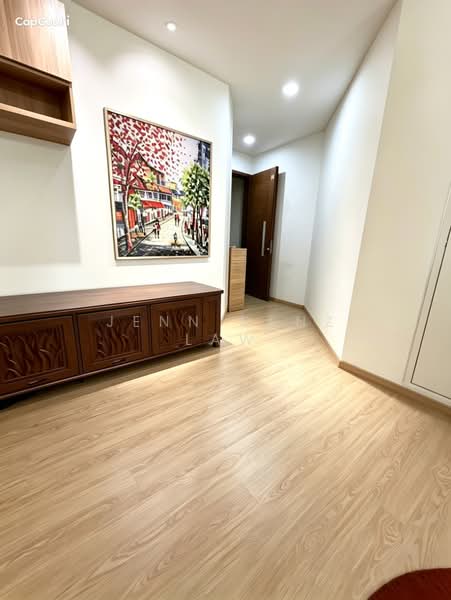 Mandale Heights, 45 Mandalay Road, 2 Bedrooms, 764 sqft, Apartment For Sale, by Jenn Denz Law, 500161822 - Living Room - PropertyGuru.com.sg