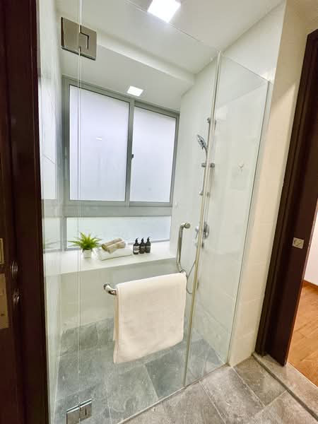 The Mercury, 38 Shanghai Road, 2 Bedrooms, 635 sqft, Condominium For Sale, by Elna Tan, 500161823 - Bathroom - PropertyGuru.com.sg