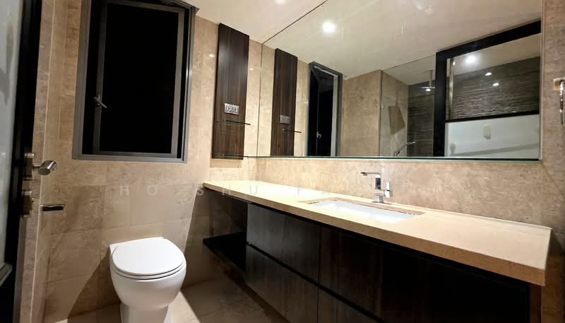 Seastrand, 17 Pasir Ris Link, 1 Bedroom, 581 sqft, Condominium For Sale, by Ho Shu Fang ., 500161826 - Bathroom - PropertyGuru.com.sg