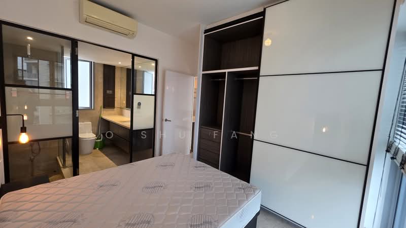 Seastrand, 17 Pasir Ris Link, 1 Bedroom, 581 sqft, Condominium For Sale, by Ho Shu Fang ., 500161826 - Bedroom - PropertyGuru.com.sg