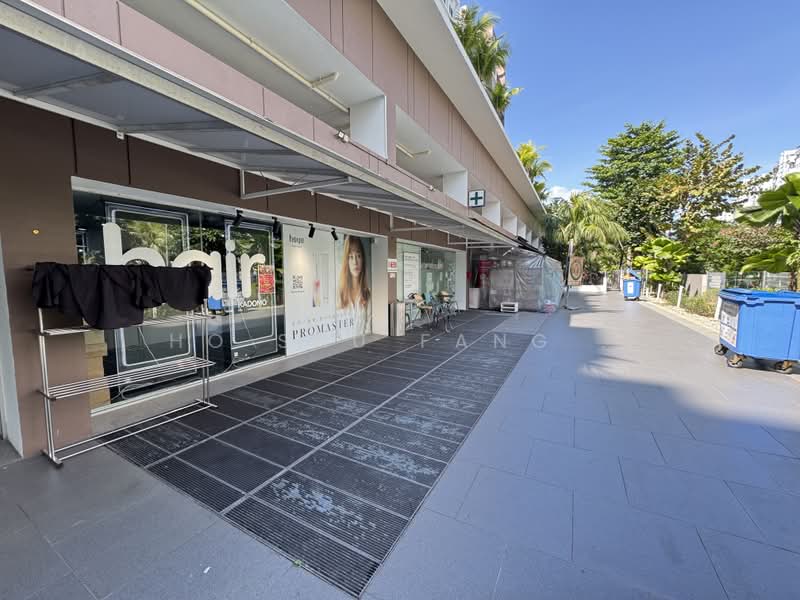 Seastrand, 17 Pasir Ris Link, 1 Bedroom, 581 sqft, Condominium For Sale, by Ho Shu Fang ., 500161826 - PropertyGuru.com.sg