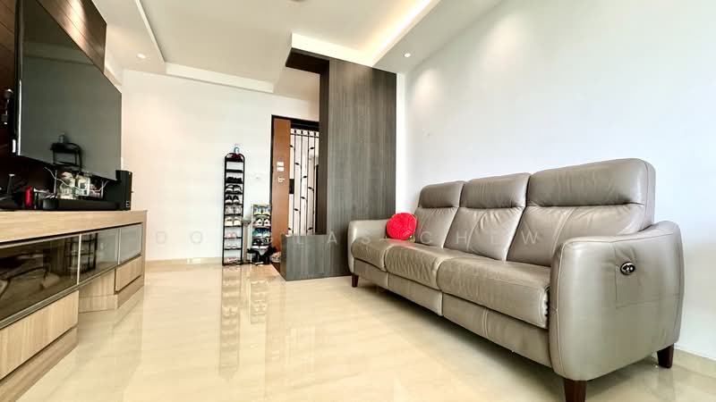 57 Havelock Road, 57 Havelock Road, 3 Bedrooms, 958 sqft, HDB Flat For Sale, by Douglas Chew, 500161827 - Living Room - PropertyGuru.com.sg