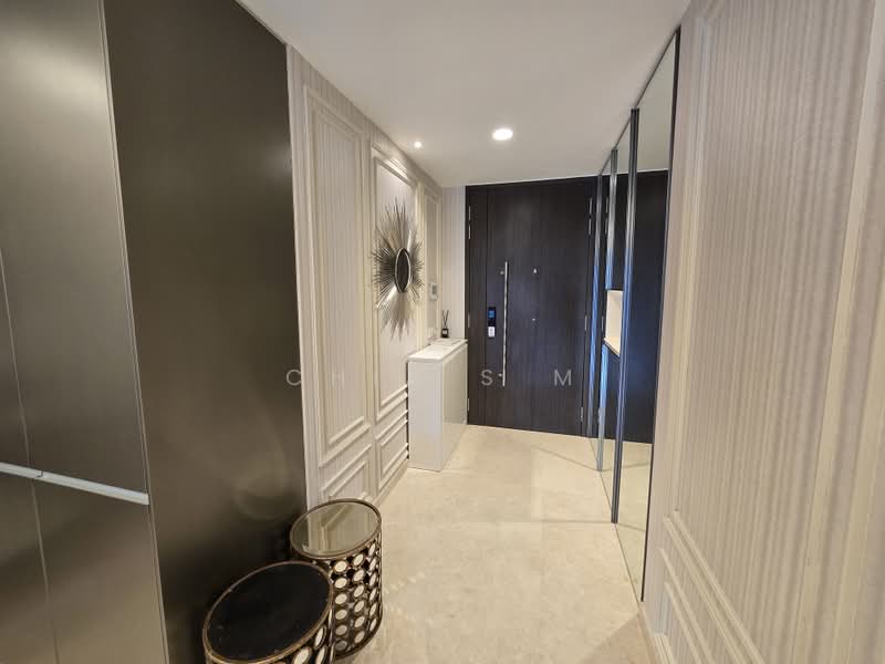 Cairnhill Nine, 15 Cairnhill Road, 2 Bedrooms, 1,066 sqft, Condominium For Rent, by Chia S M, 500161836 - Entrance - PropertyGuru.com.sg