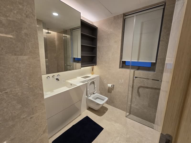 Cairnhill Nine, 15 Cairnhill Road, 2 Bedrooms, 1,066 sqft, Condominium For Rent, by Chia S M, 500161836 - Bathroom - PropertyGuru.com.sg