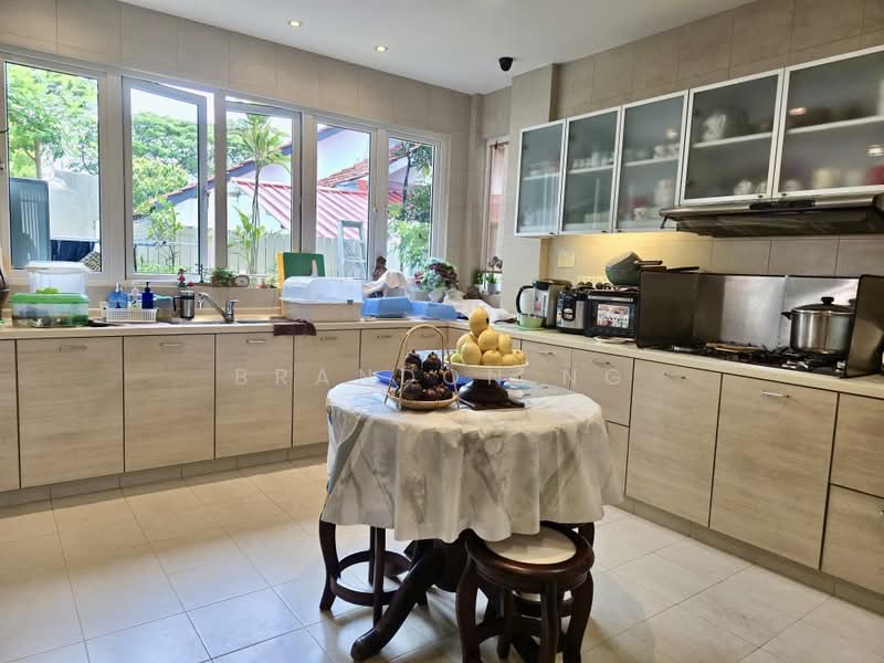 ⭐️⭐️LANDED7772@DETACHED AT PRIME FRANKEL ESTATE, , 6 Bedrooms, 4,900 sqft, Detached House For Sale, by Brandon Ng, 500161850 - Kitchen - PropertyGuru.com.sg