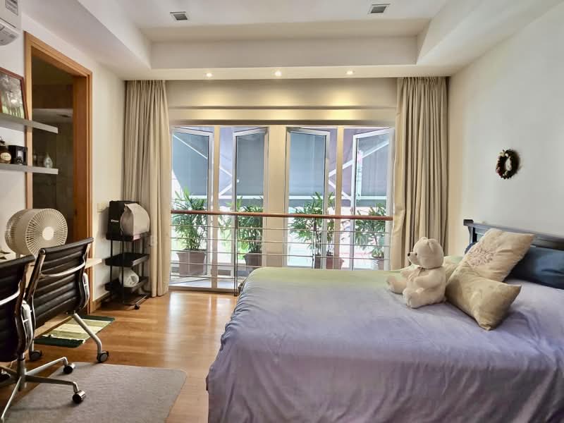 ⭐️⭐️LANDED7772@DETACHED AT PRIME FRANKEL ESTATE, , 6 Bedrooms, 4,900 sqft, Detached House For Sale, by Brandon Ng, 500161850 - Bedroom - PropertyGuru.com.sg