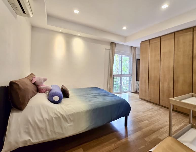 ⭐️⭐️LANDED7772@DETACHED AT PRIME FRANKEL ESTATE, , 6 Bedrooms, 4,900 sqft, Detached House For Sale, by Brandon Ng, 500161850 - Bedroom - PropertyGuru.com.sg