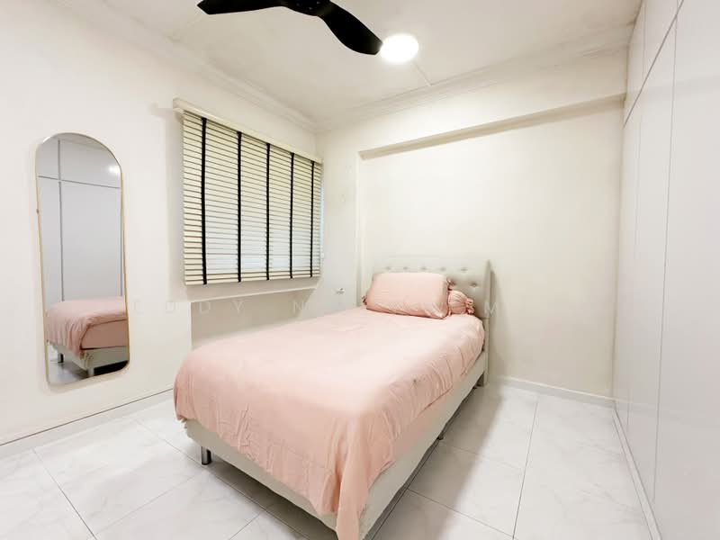 737 Woodlands Circle, 737 Woodlands Circle, 3 Bedrooms, 979 sqft, HDB Flat For Sale, by Teddy Ng Yu Ming, 500161865 - Bedroom - PropertyGuru.com.sg