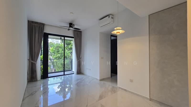 Jervois Mansion, 8 Jervois Close, 3 Bedrooms, 797 sqft, Condominium For Rent, by Stephy Heng, 500161879 - Living Room & Balcony - PropertyGuru.com.sg