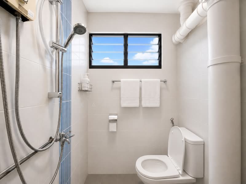 538 Ang Mo Kio Avenue 5, 538 Ang Mo Kio Avenue 5, 2 Bedrooms, 883 sqft, HDB Flat For Sale, by Kate Sia, 500161881 - Bathroom - PropertyGuru.com.sg