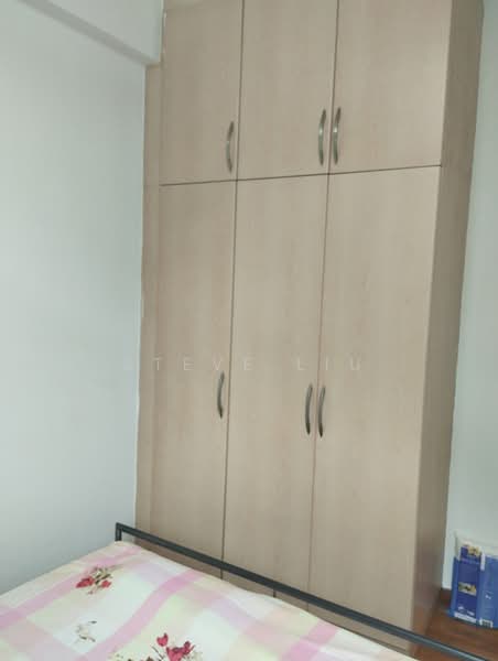 Cherry Gardens, 61 Lorong Lew Lian, Room Rental, 100 sqft, Condominium For Rent, by Steve Liu, 500161882 - Bedroom - PropertyGuru.com.sg