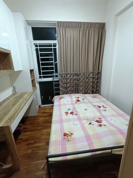 Cherry Gardens, 61 Lorong Lew Lian, Room Rental, 100 sqft, Condominium For Rent, by Steve Liu, 500161882 - Bedroom - PropertyGuru.com.sg