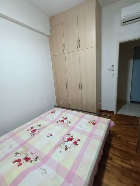 Cherry Gardens, 61 Lorong Lew Lian, Room Rental, 100 sqft, Condominium For Rent, by Steve Liu, 500161882 - Bedroom - PropertyGuru.com.sg