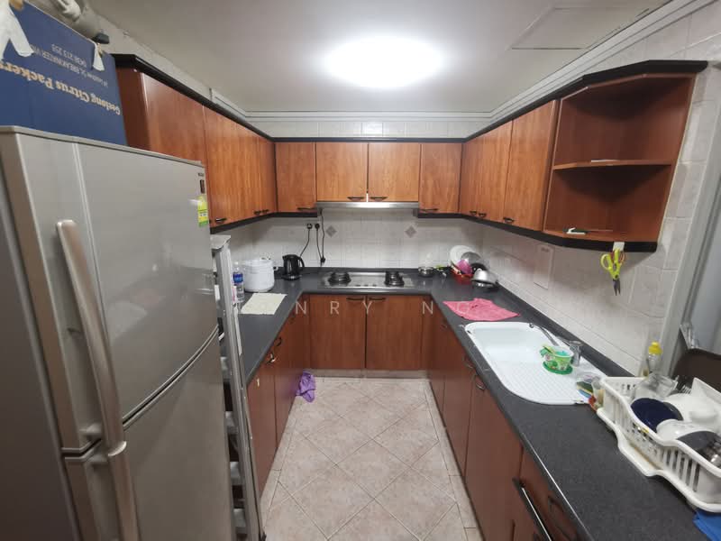 Pinetree Condo, 28 Balmoral park, Room Rental, 150 sqft, Condominium For Rent, by Henry Ng, 500161889 - Kitchen - PropertyGuru.com.sg