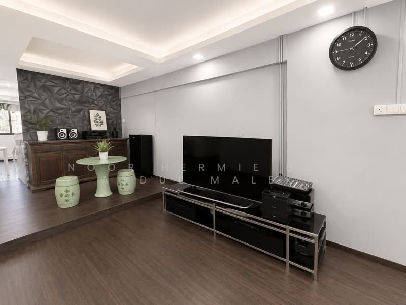 603 Clementi West Street 1, 603 Clementi West Street 1, 3 Bedrooms, 969 sqft, HDB Flat For Sale, by Noor Hermie Bin Abdul Malek, 500161891 - Living Room - PropertyGuru.com.sg