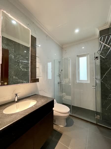 merryn road, Merryn Road, 5 Bedrooms, 6,200 sqft, Bungalow House For Rent, by William Oo, 500161894 - Bathroom - PropertyGuru.com.sg