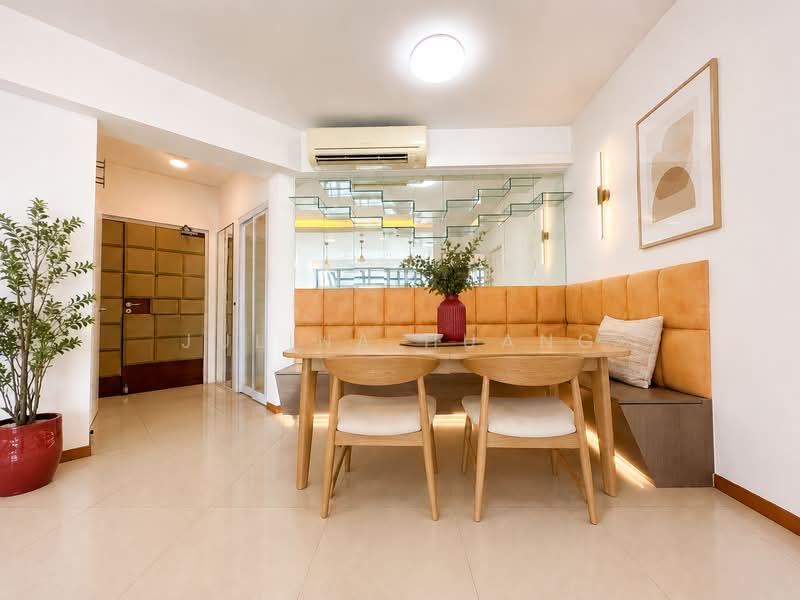 195D Punggol Road, 195D Punggol Road, 3 Bedrooms, 969 sqft, HDB Flat For Sale, by Julina Huang, 500161898 - Dining Room - PropertyGuru.com.sg
