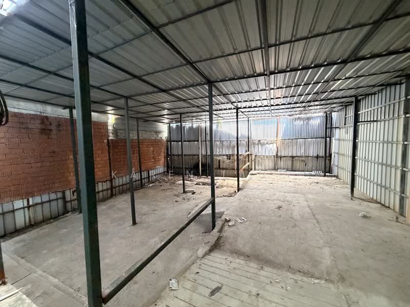 Ubi Ave 4, , 1,750 sqft, Light Industrial (B1) For Rent, by Karen Tang, 500161908 - Interior - CommercialGuru.com.sg