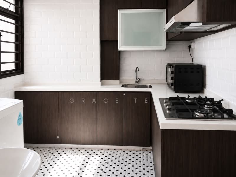 24 Sin Ming Road, 24 Sin Ming Road, 2 Bedrooms, 700 sqft, HDB Flat For Sale, by Grace Teo, 500161926 - Kitchen - PropertyGuru.com.sg