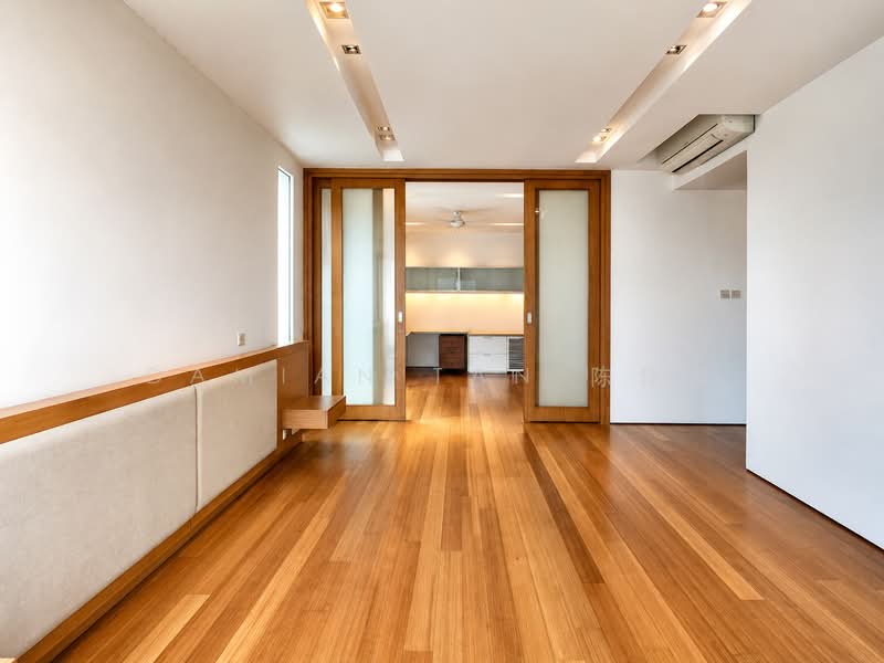 ⭐️MODERN DESIGN SEMI-D WITH POOL | WITHIN 1KM OF HENRY PARK PRIMARY SCH | NEAR BUS STOPS & MARKET⭐️, Moonbeam Walk Mount Sinai Grove Holland Jalan Kebaya Jelita Tenang Istimewa Maryland Ming Teck Greenleaf Sixth Haji Alias Namly Coronation Lim Tai See Allamanda Ampang Sian Tuan Hua Guan Lantana Lemon Lasia Lotus Lily Maple Cypress Fir Redwood Elm, 7 Bedrooms, 4,200 sqft, Semi-Detached House For Sale, by Damian Tan 陈係赈, 500161927 - Master Bedroom w/ Study - PropertyGuru.com.sg